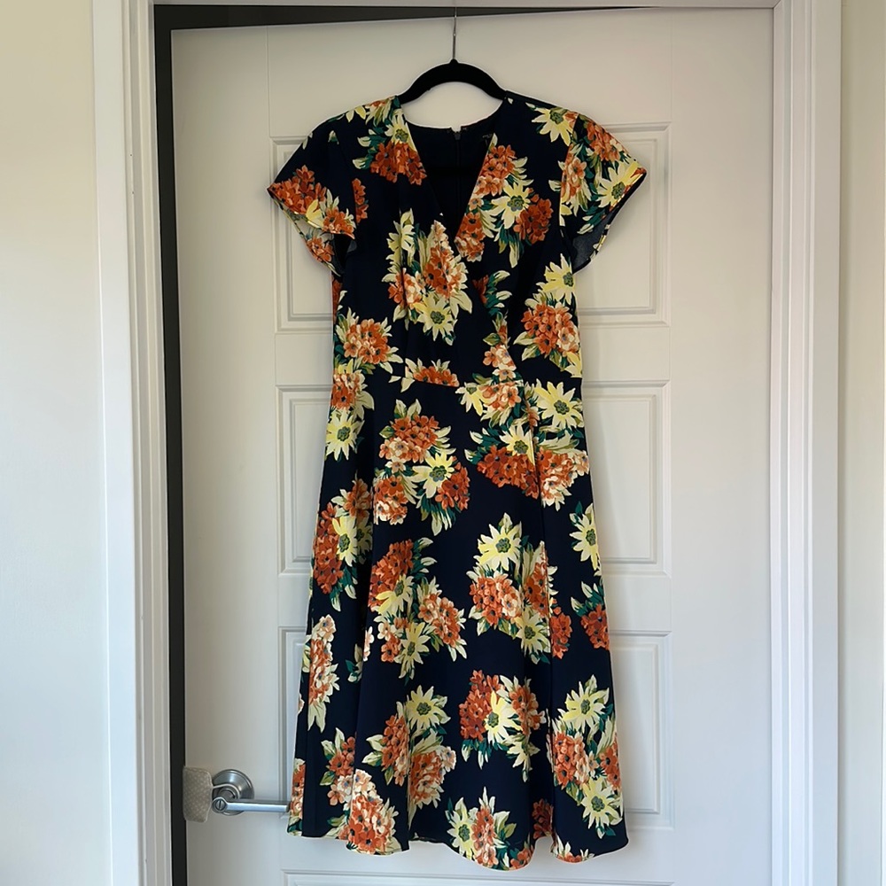 Ann Taylor Factory Floral Dress Size 6 Navy